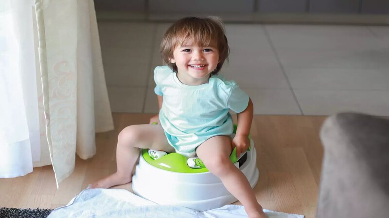 Tips-For-Successfully-Potty-Training-Your-Toddler