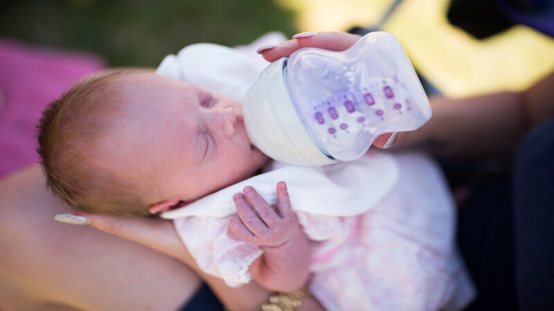 Feeding and nutrition for premature baby