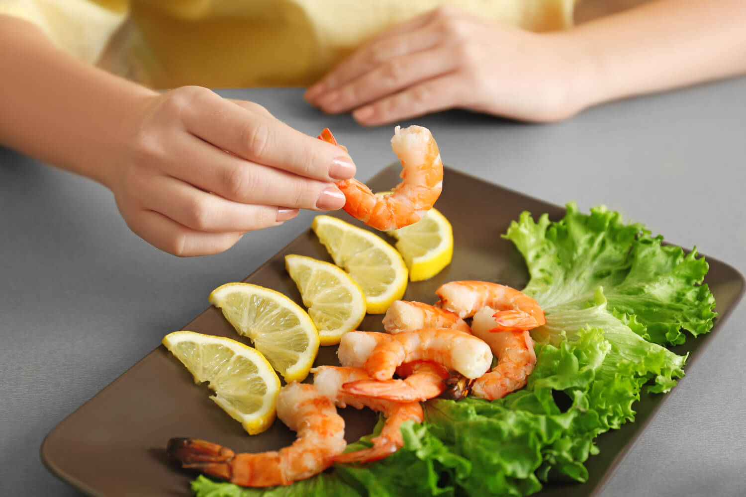 shrimp-during-breastfeeding-is-it-safe-to-eat-being-the-parent