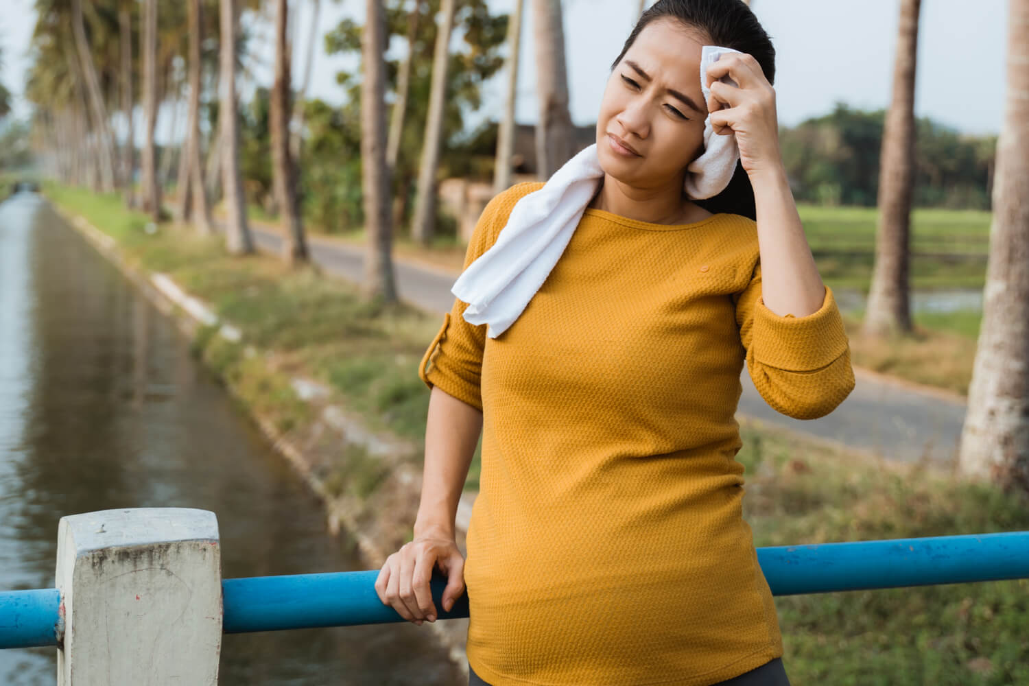 skin-darkening-during-pregnancy-being-the-parent