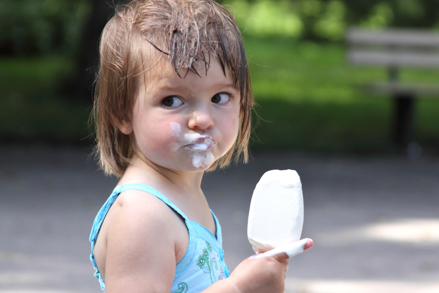 child eating ice-cream 