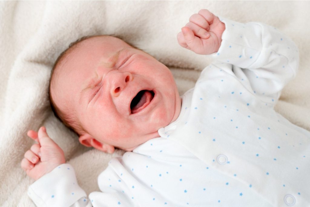 grunting-baby-syndrome-symptoms-and-treatment-being-the-parent