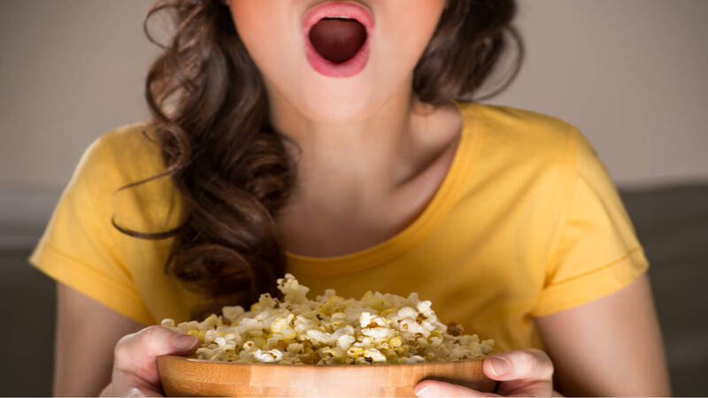 risk-of-eatimg-pop-corn-during-pregnancy