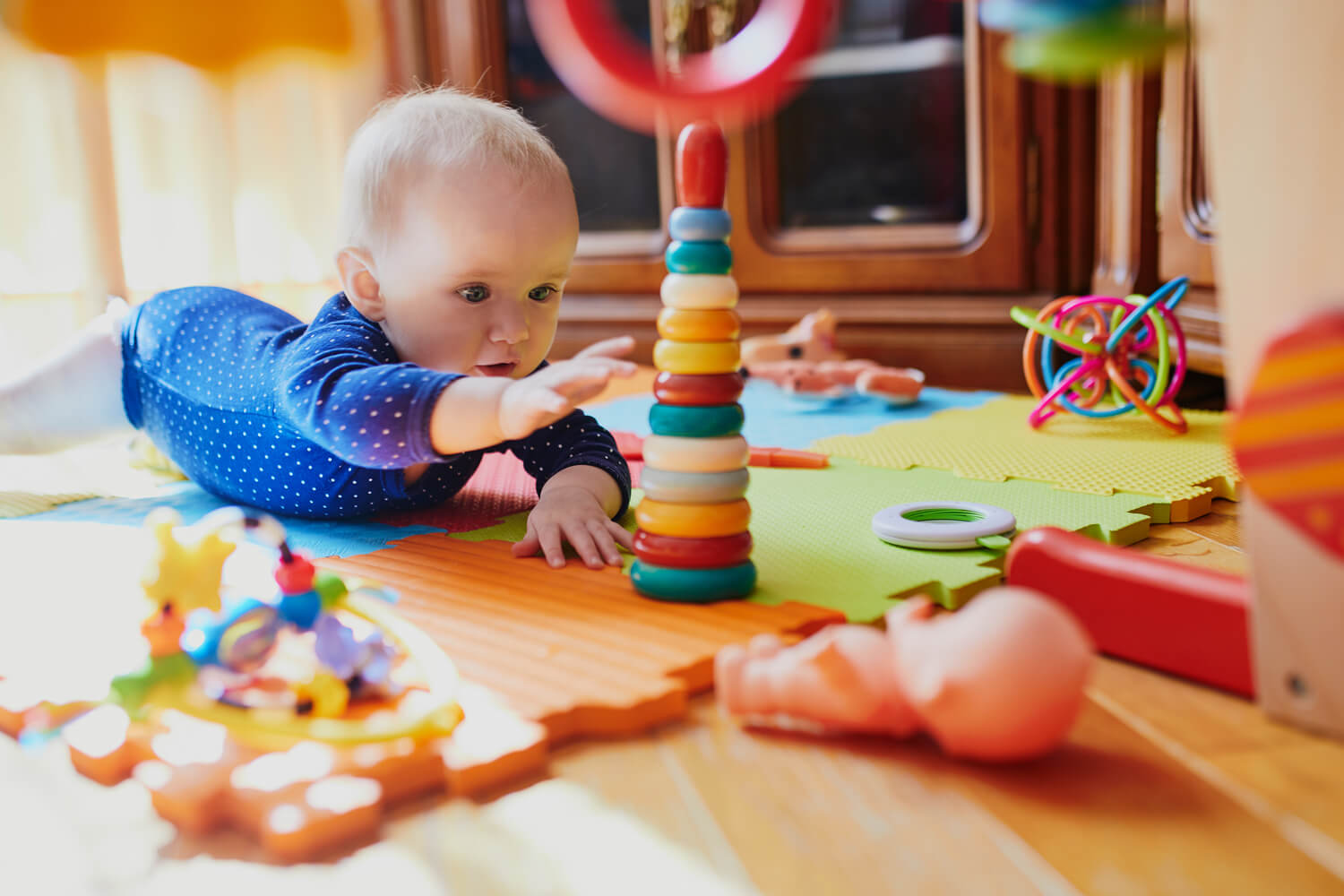 why-do-babies-clench-their-fists-being-the-parent