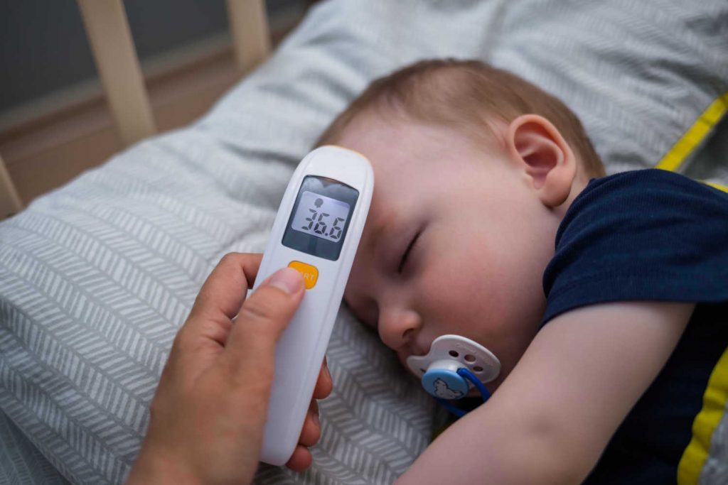 how-to-check-baby-s-temperature-using-a-digital-thermometer-being