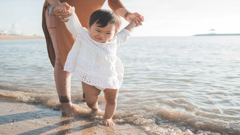 Top 5 Tips to Encourage Babies to Walk 