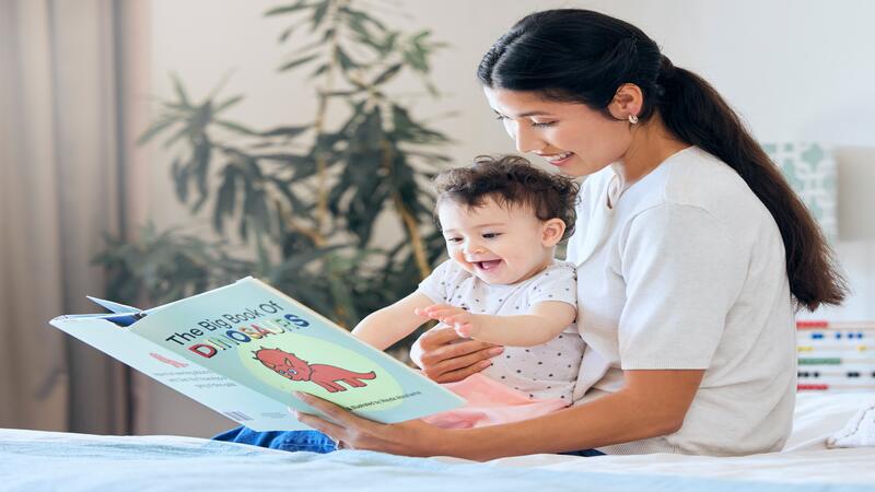 How To Introduce Books To An Infant_