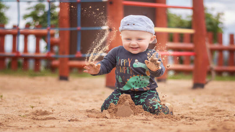 Sand Play For Babies – How it Helps in Baby’s Development