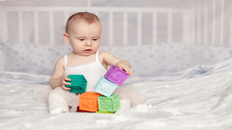 When Should You Introduce Building Blocks To Babies_