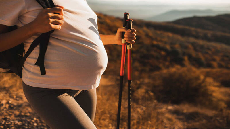 What-are-the-Precautions-to-Take-While-Hiking-During-Pregnancy_