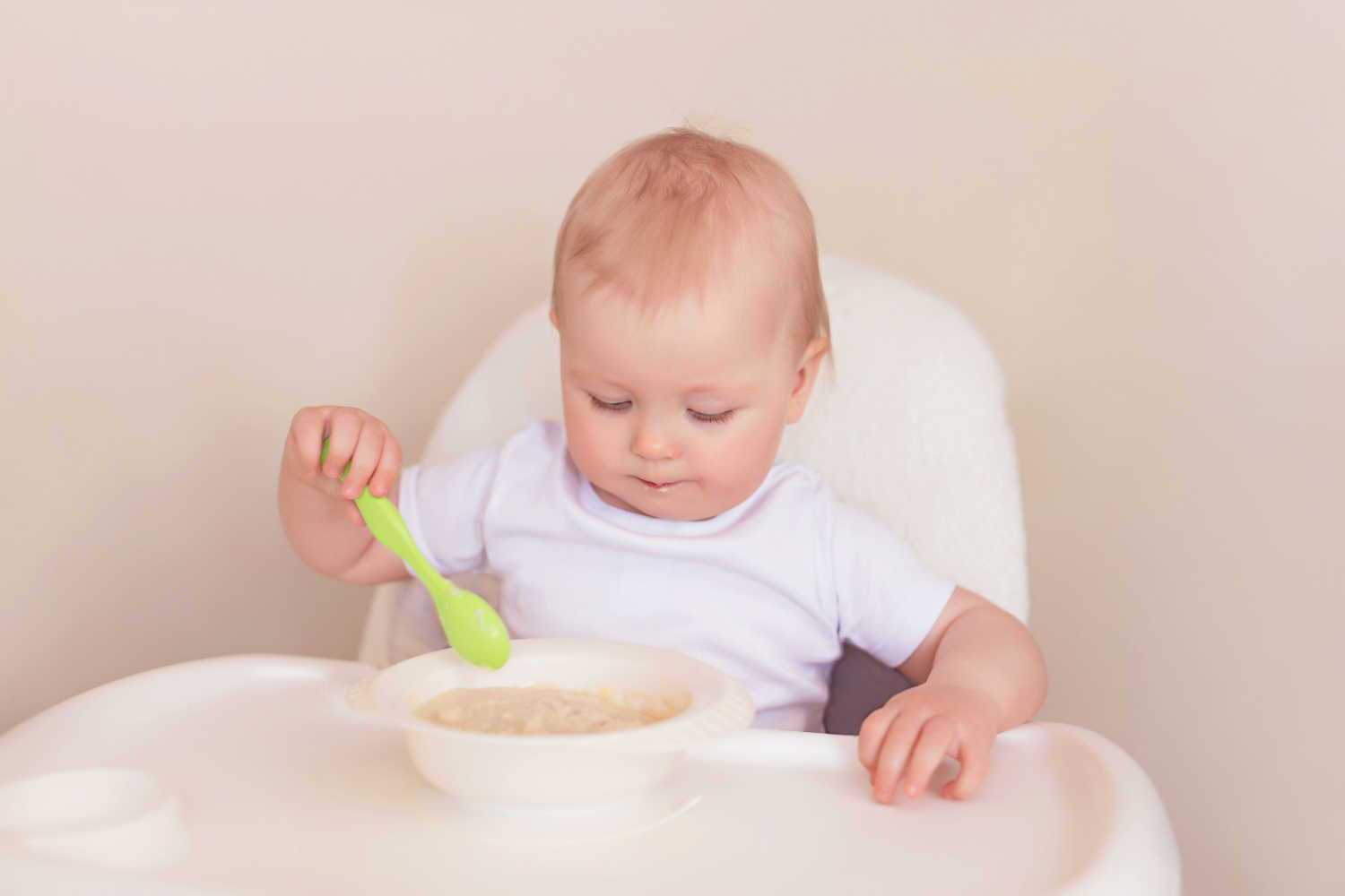 Oatmeal For Babies When to Introduce, Benefits and How to Feed