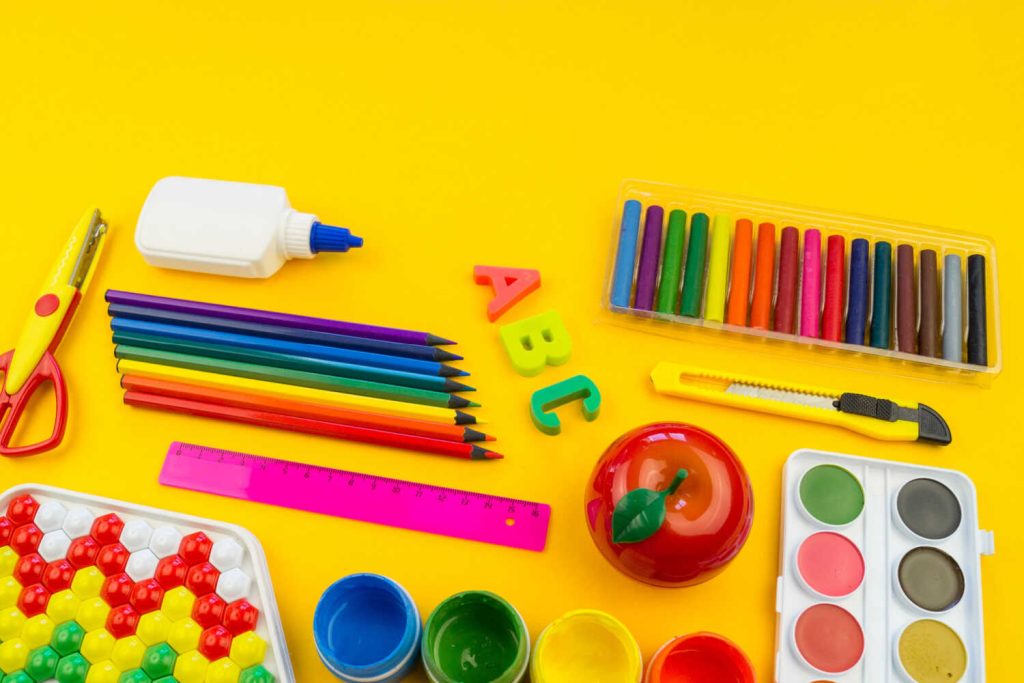 craft-activities-for-toddler-being-the-parent