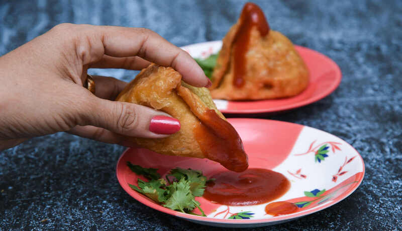 What-Are-The-Risks-of-Eating-Samosa-During-Pregnancy