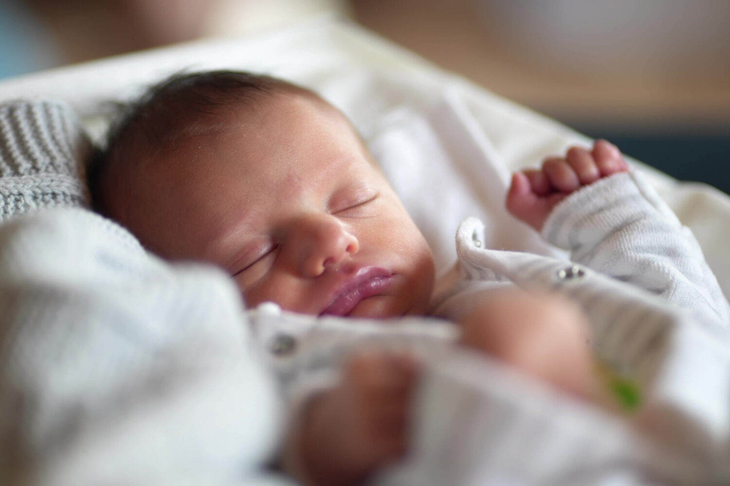 newborn-breathing-fast-what-to-know-being-the-parent