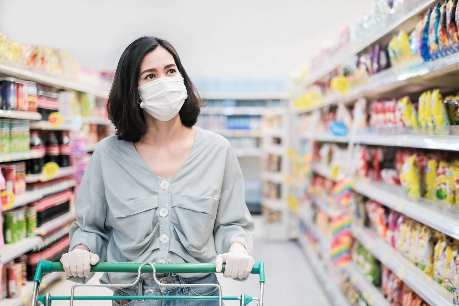 Toddlers are also afraid of people wearing masks