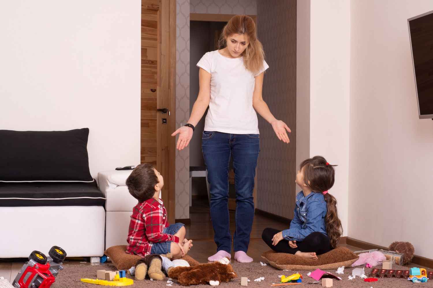 toddler not obey mom