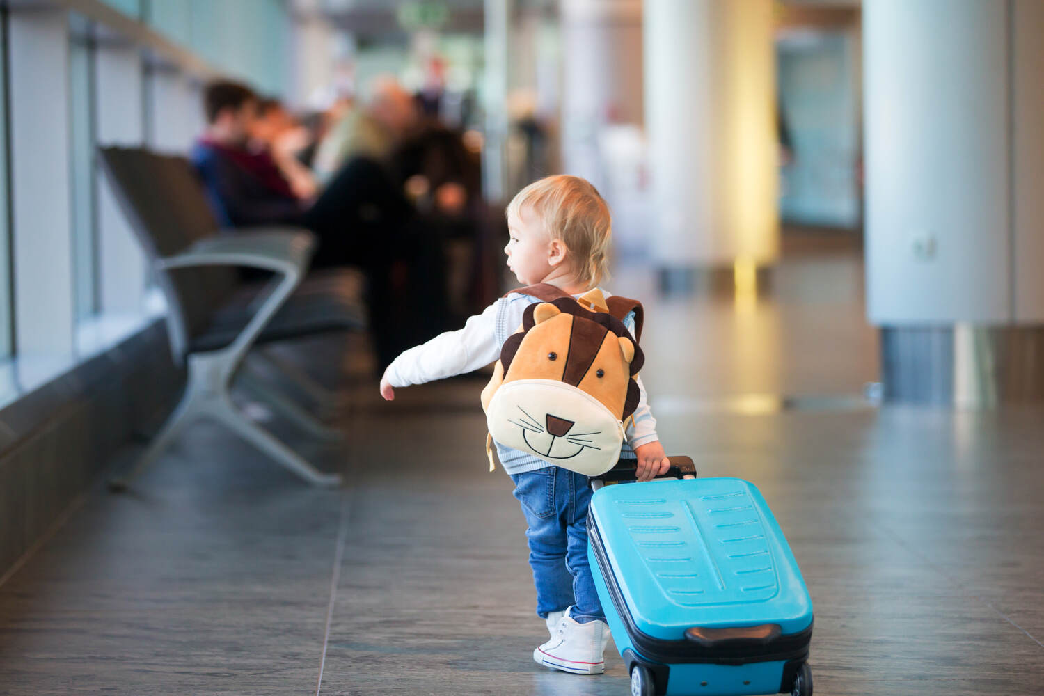 12 Tips to Travel Safe With a Toddler