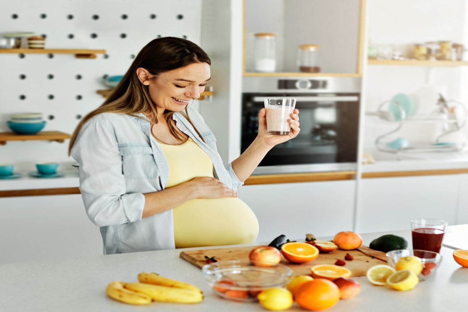 Foods To Eat And Avoid During Your Fifth Month Of Pregnancy