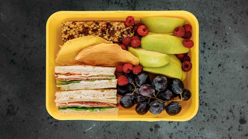 How To Get Your Child Finish His School Lunch? - Being The Parent