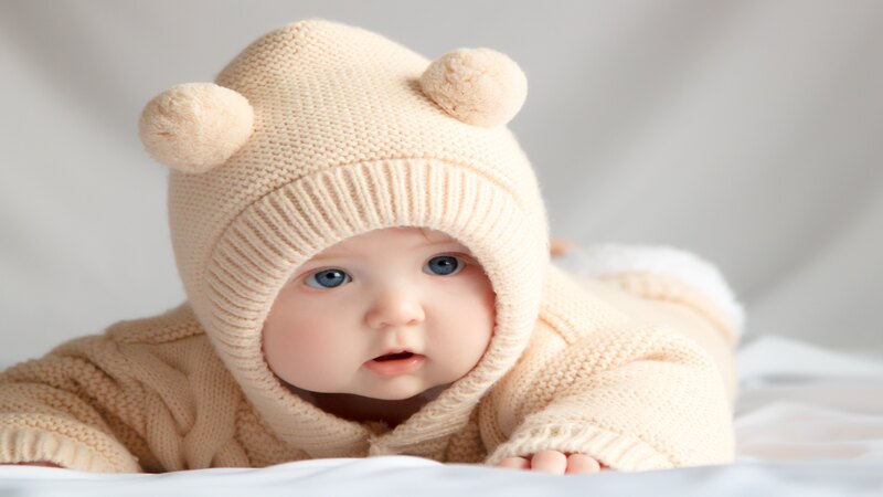 50 Beautiful Baby Names Inspired By The Winter Season