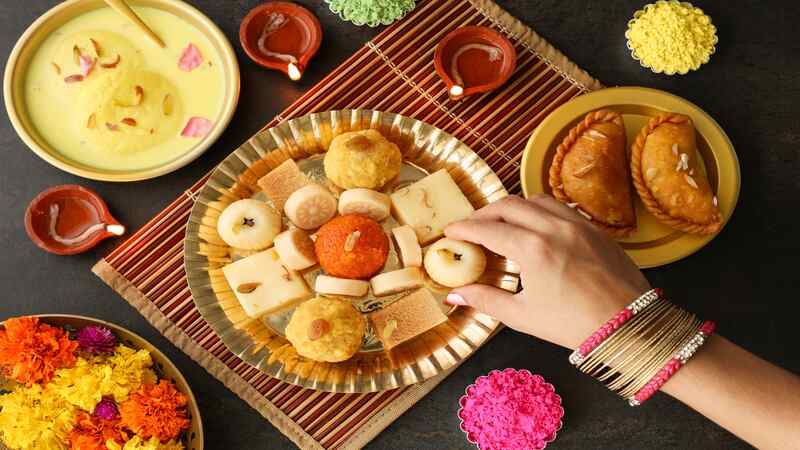 Buy good quality Sweets And Food to ensure you and your toddler stays safe on Diwali 