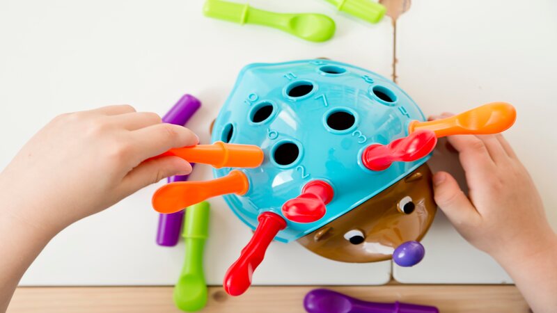 Fine Motor Skills Development in Toddlers: 12-24 Months