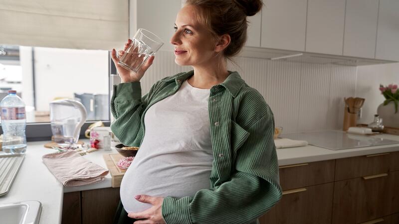 How to Treat Dry Mouth During Pregnancy _